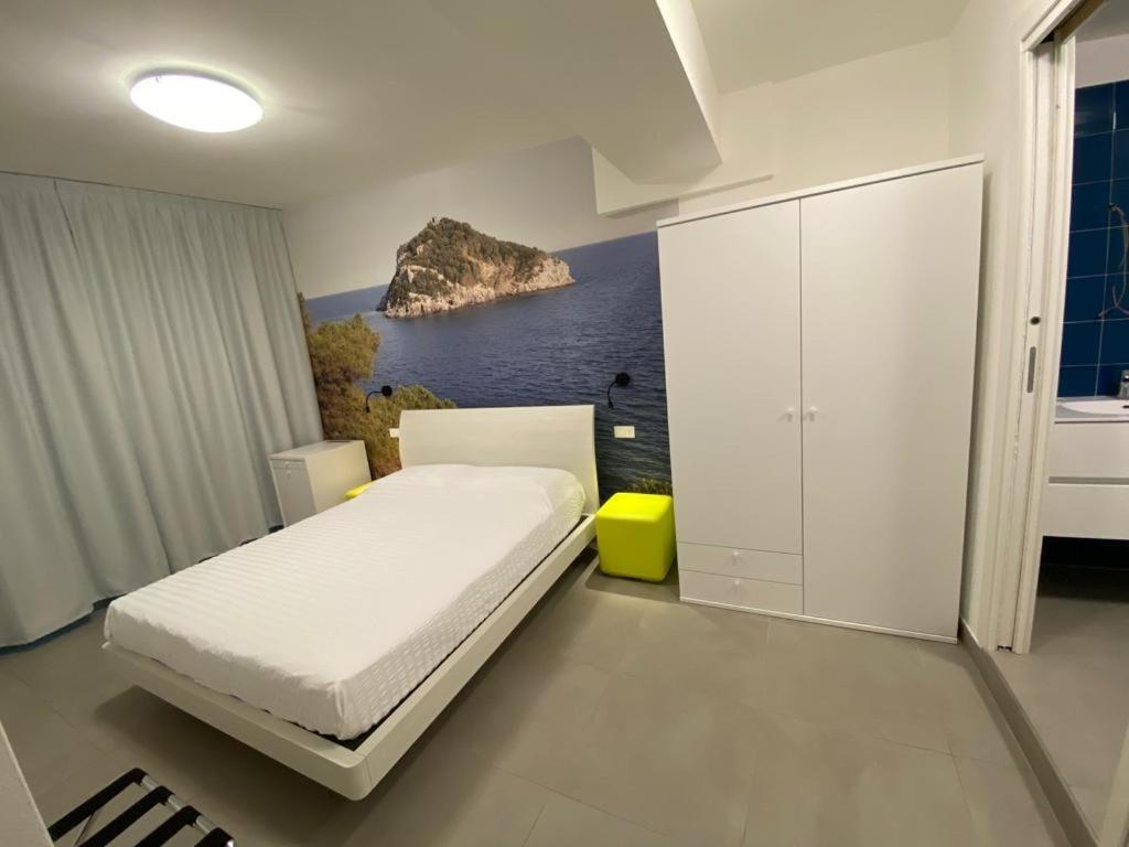 Torre Del Mare Rooms Bergeggi Exterior photo